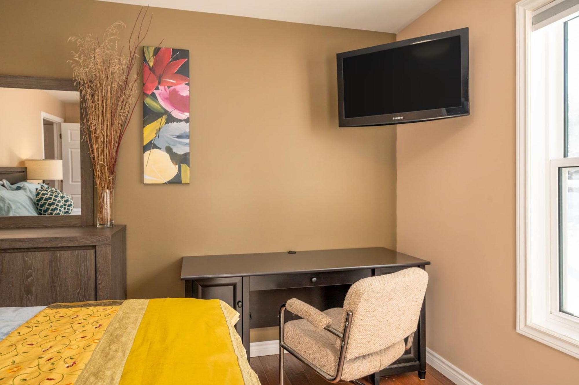 Point Of View I 55 Smarttv I Riverside I Sleeps 5 班克罗夫特 外观 照片